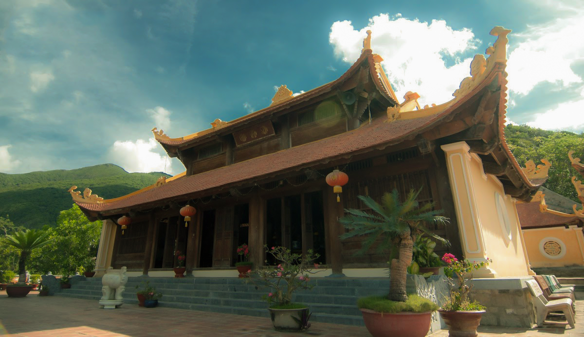 BIỂN ĐẢO MIỀN NAM 2N1Đ | CÔN ĐẢO