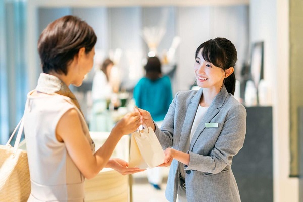Dịch vụ chăm sóc khách hàng ở Nhật rất chu đáo
