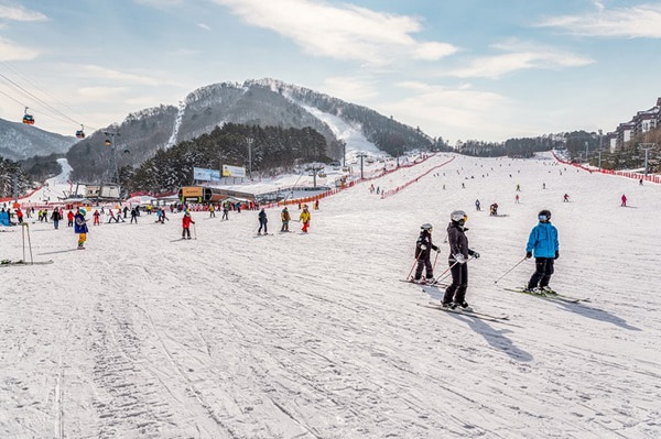 Yongpyong Ski Resort kết hợp giữa trải nghiệm trượt tuyết và nghỉ ngơi rất thuận tiện