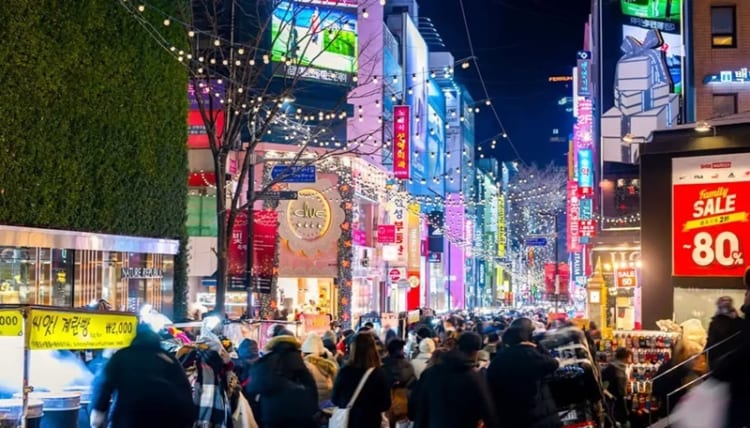 Thiên đường mua sắm sầm uất đầy nhộn nhịp tại thủ đô Seoul 