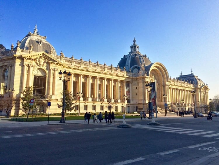 Bảo tàng Petit Palais - Nơi tổ chức các buổi triển lãm nghệ thuật với nhiều tác phẩm nghệ thuật đặc sắc