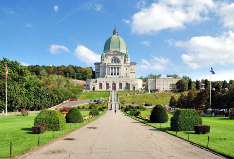 LIÊN TUYẾN TÂY ĐÔNG CANADA 12N11Đ | VANCOUVER – ĐẢO VICTORIA – WHISTLER – MONTREAL – OTTAWA – TORONTO