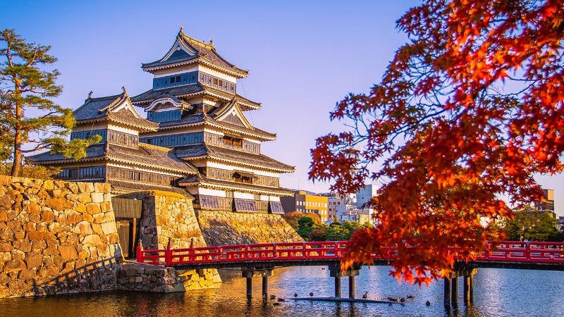 mùa thu nhật bản ở osaka tháng 10