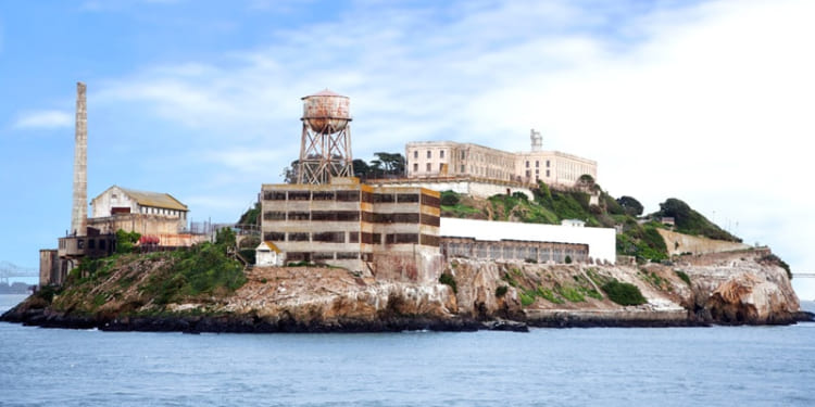 Đảo Alcatraz với những câu chuyện ly kỳ, đầy ấn tượng 