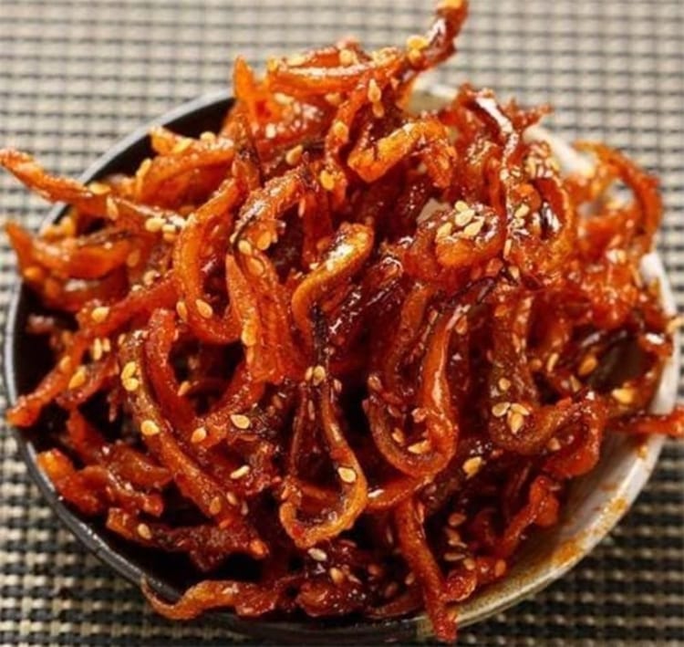 Cá bò khô rim mè kích thích vị giác của người thưởng thức 