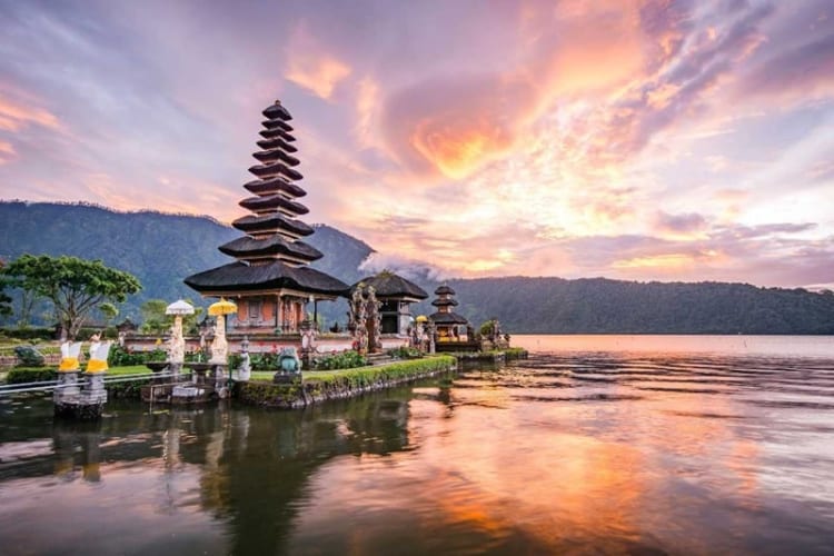 Bali - hòn đảo xinh đẹp ẩn chứa nhiều điều thú vị