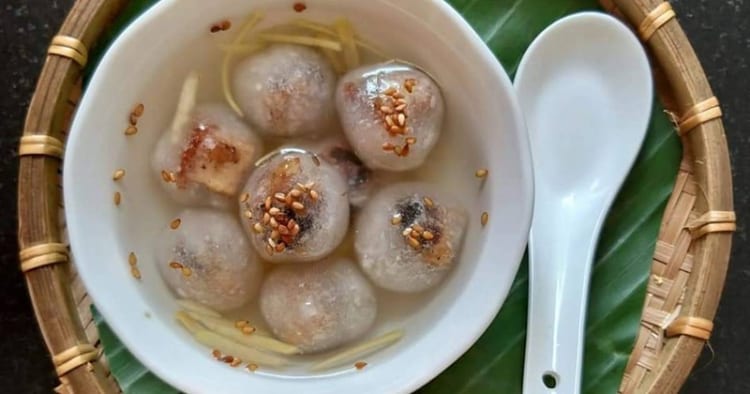 Chè bột lọc heo quay lạ miệng kích thích vị giác 