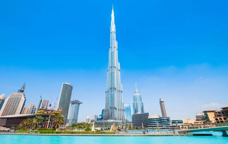 Burj Khalifa - tòa tháp cao nhất thế giới với lối kiến trúc đặc biệt