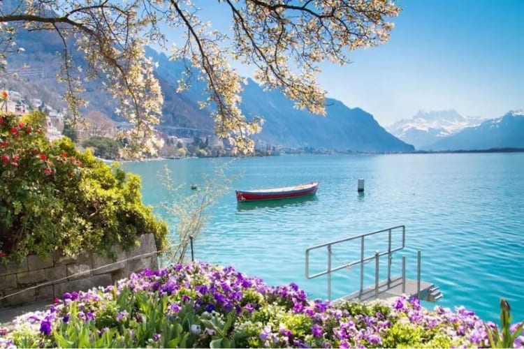 Hồ Geneva với phong cảnh hữu tình và bầu không khí trong lành