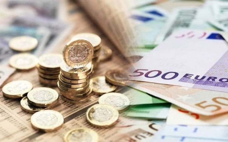 Hãy chuẩn bị tiền mặt để hành trình mua sắm trở nên nhanh chóng và thuận tiện