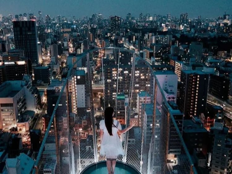 Tầm nhìn toàn cảnh đầy thú vị từ tháp Tsutenkaku