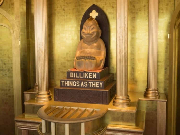 Billiken biểu tượng may mắn thu hút khách tham quan khi đến tháp