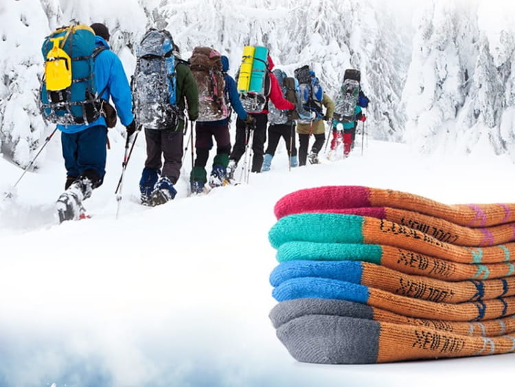 Giày và tất giữ nhiệt chuyên dụng - người bạn đồng hành tuyệt vời trong chuyến du lịch mùa đông