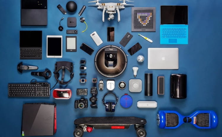 Nhiều món đồ công nghệ cũng được giảm giá mạnh trong đợt này