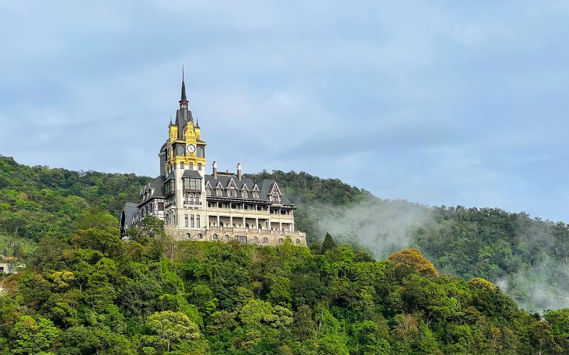 tam đảo là địa điểm du lịch 30/4 miền bắc có sương mù tam đảo là địa điểm du lịch 30/4 miền bắc có sương mù