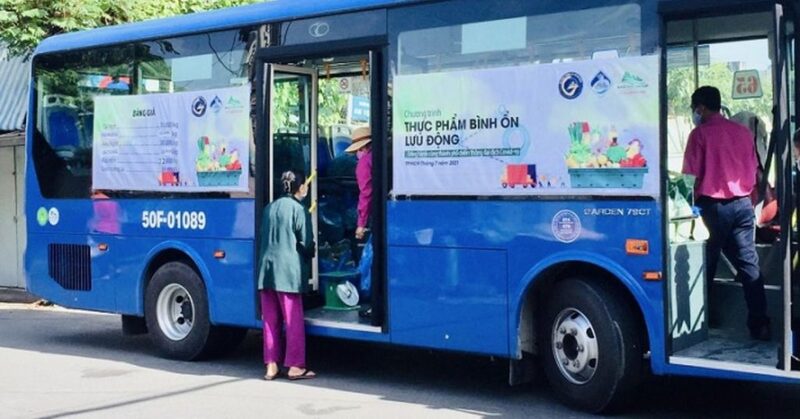 Xe buýt đến Khu du lịch Đại Nam từ bến Thành, Chợ Lớn hoặc bến xe miền Tây