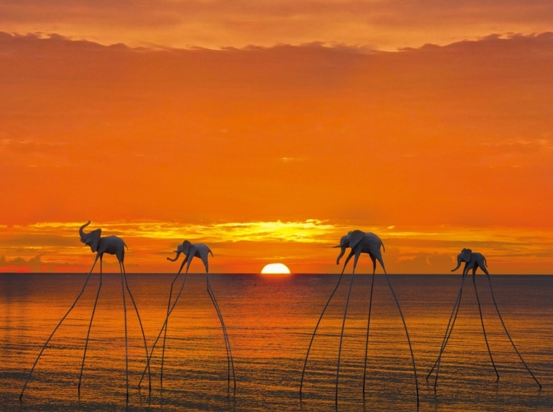Sunset Sanato là địa điểm du lịch Phú Quốc nổi tiếng để ngắm hoàng hôn