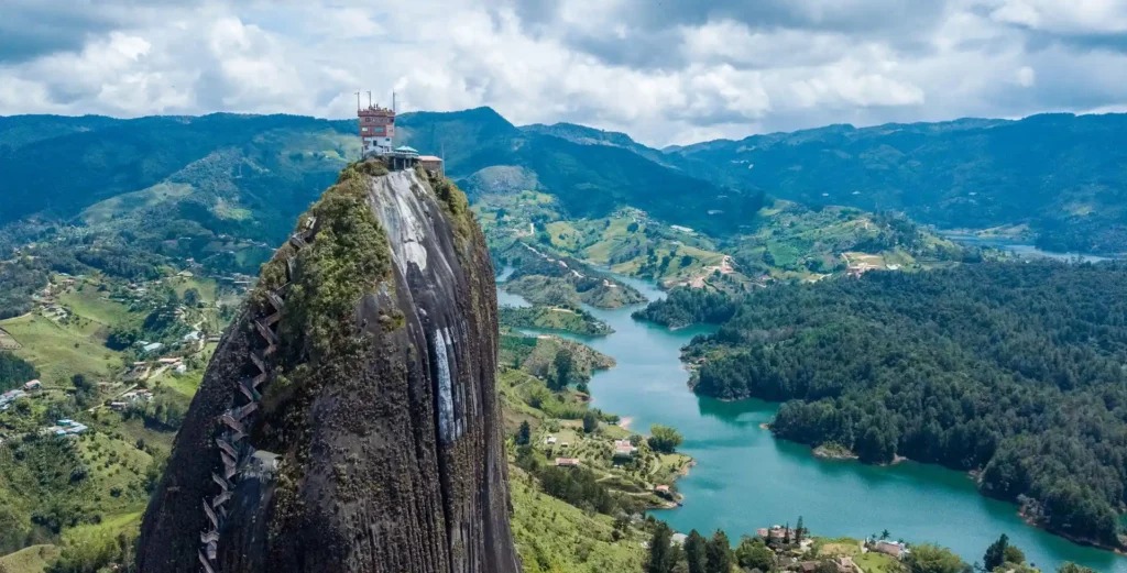 KHÁM PHÁ VÙNG ĐẤT NAM MỸ HUYỀN BÍ 23N23Đ | PERU – BOLIVIA – CHILE