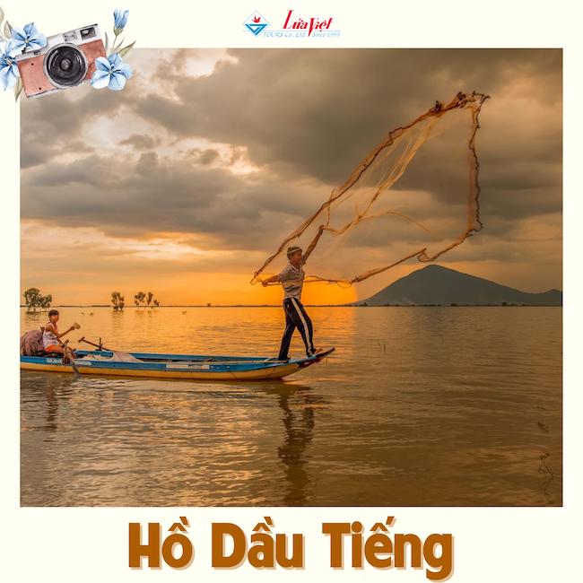 Mặt hồ phẳng lặng, hồ Dầu Tiếng là chiếc "vịnh không sóng" của Tây Ninh